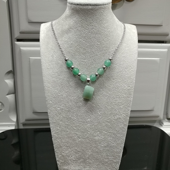 Green Aventurine Necklace Natural Gemstone Pendant Stainless-Steel Chain Beaded - Picture 7 of 17